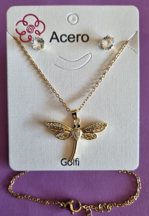 Conjunto dourado (colar e brincos), em aço, com libelinha.