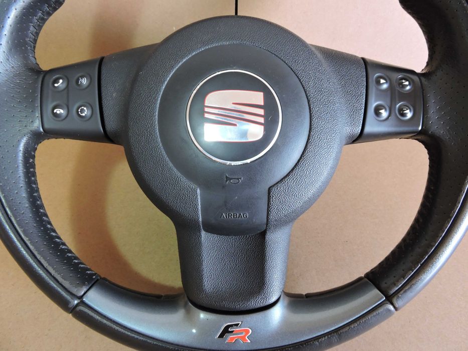 Volante SEAT Ibiza Leon FR