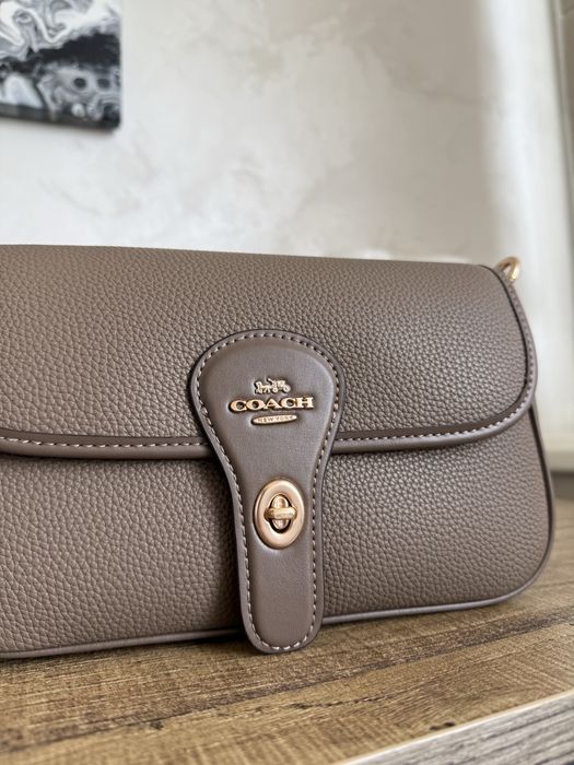 Сумка Coach жіноча коричнева