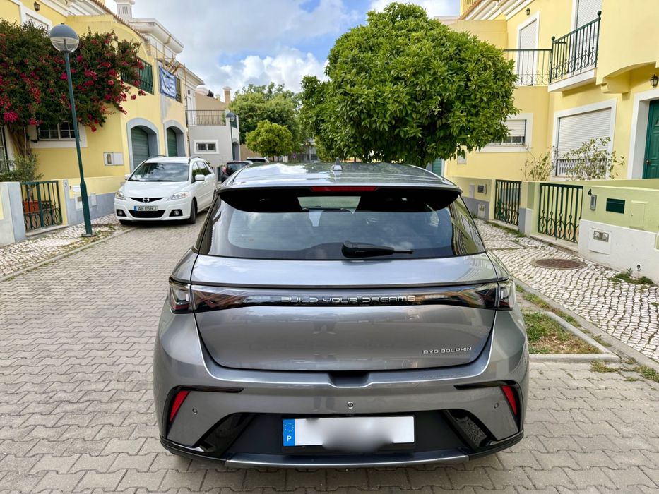 BYD Dolphin 60.4 kWh / 2024 | SoH 96%  IVA Dedutível