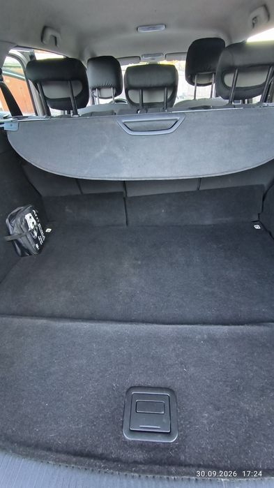 Продам renault megane 2009 года 1.5 дизель