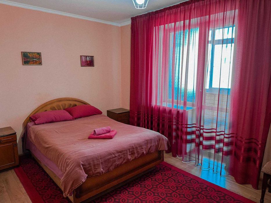 Сдам посуточно большую двушку на Вишенке.