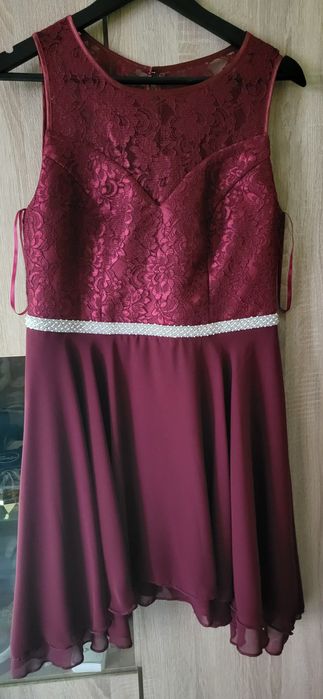 Nowa bordowa sukienka.