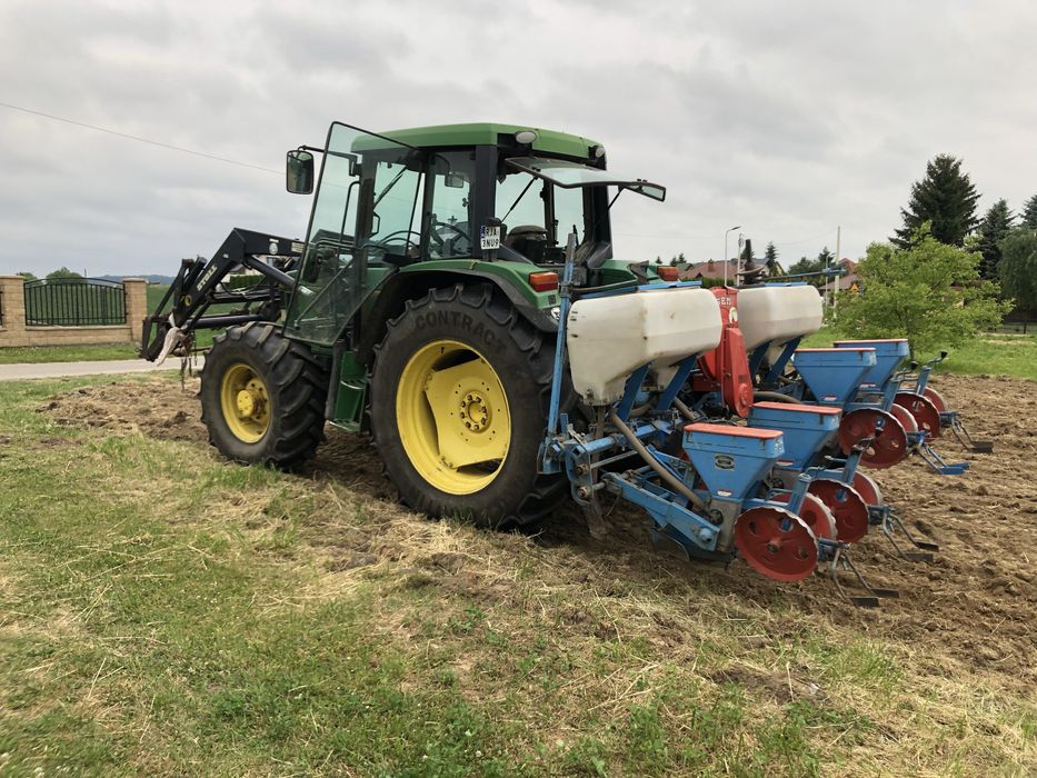 John deere 6400