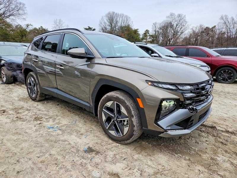 Hyundai Tucson Sel 2025