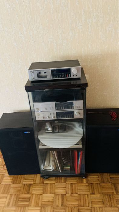 Aparelho de som  com discos