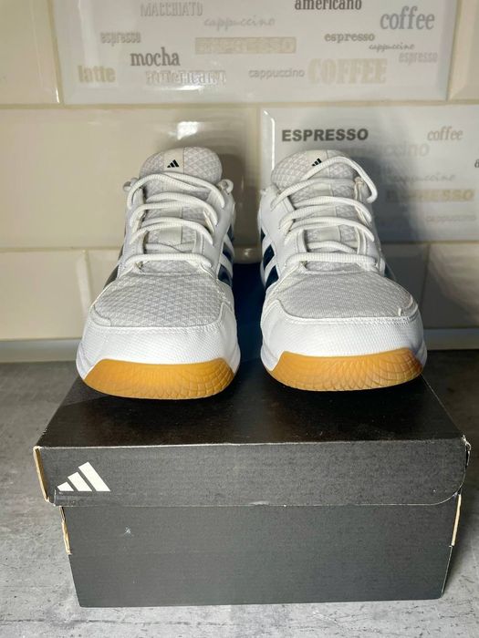 Волейбольні кросівки Adidas Ligra 7 M