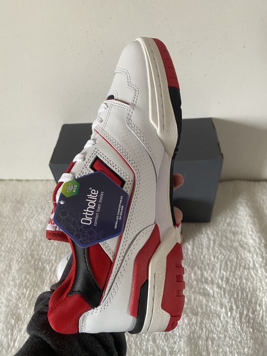 New Balance 550 Novas