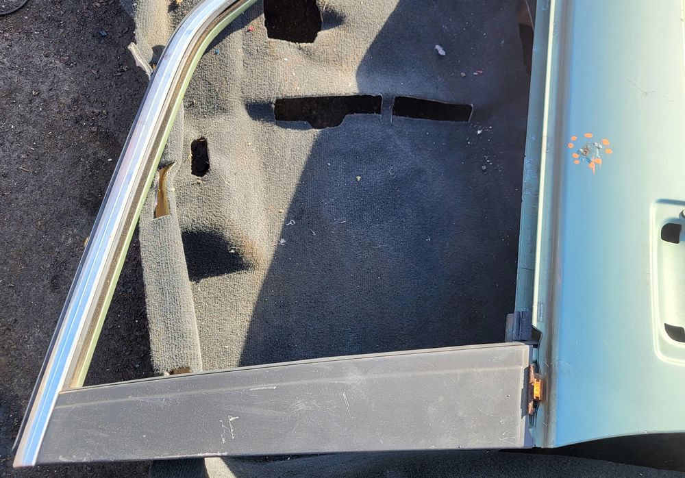 drzwi prawe przednie przód r bmw 3 e30 4d