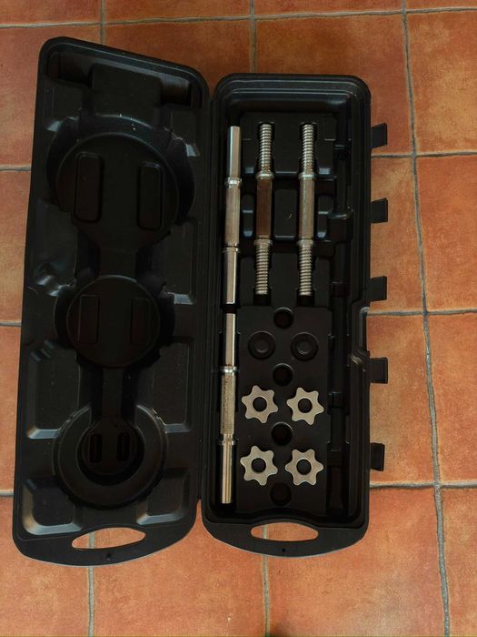 Rack de musculação c/ banco e pesos e acessórios
