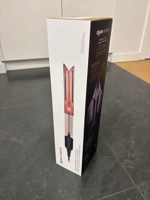 Dyson airstrait pink