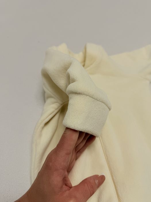 Новий флісовий чоловічок (сліп) на блискавці, розмір 56 молочний