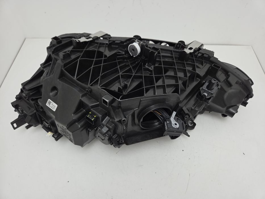 Фара права BMW 4 series G22 G26 G80 Shadow Line USA