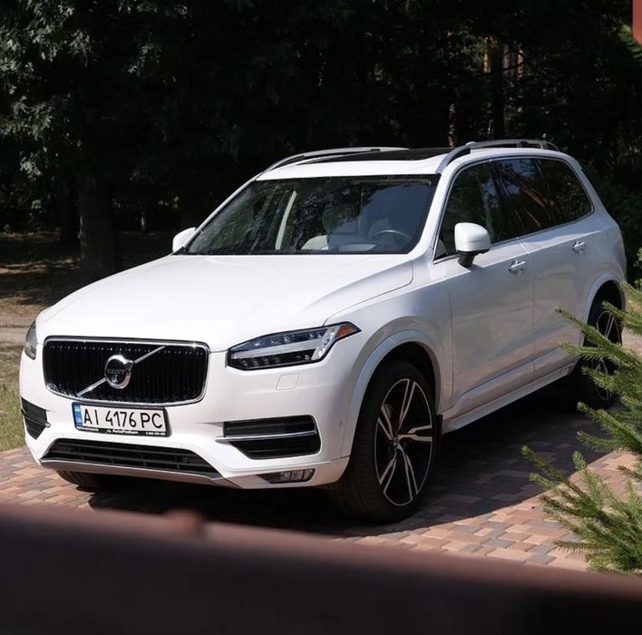 Продам Volvo XC90