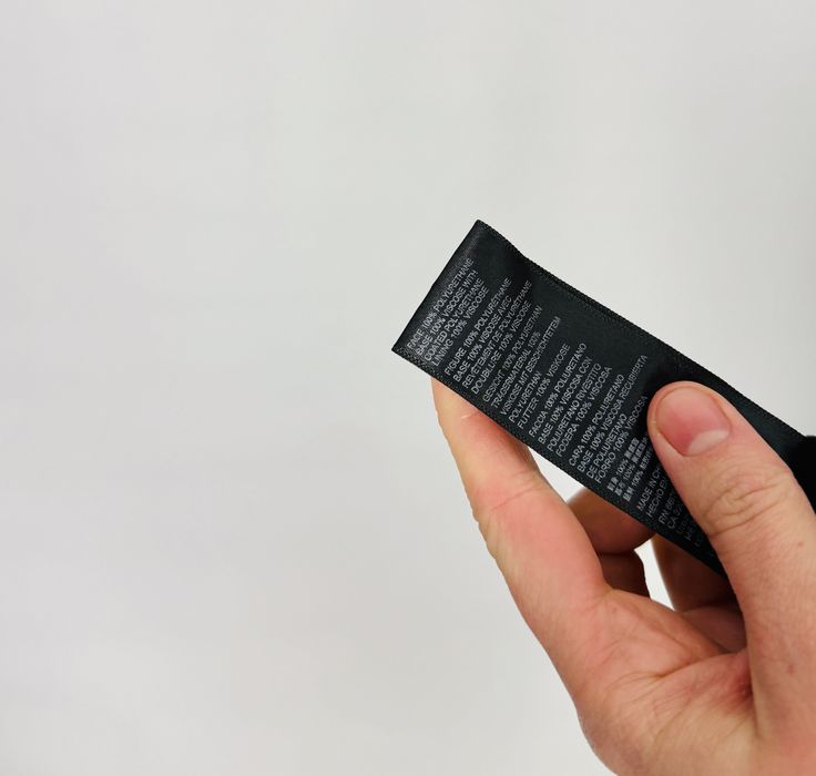 Czarna skórzana mini spódnica z guzikami S 36