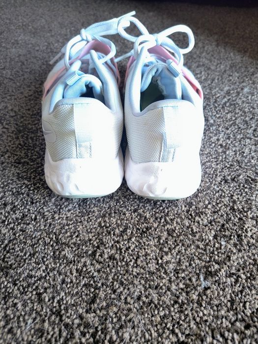 Nike damskie buty treningowe 38