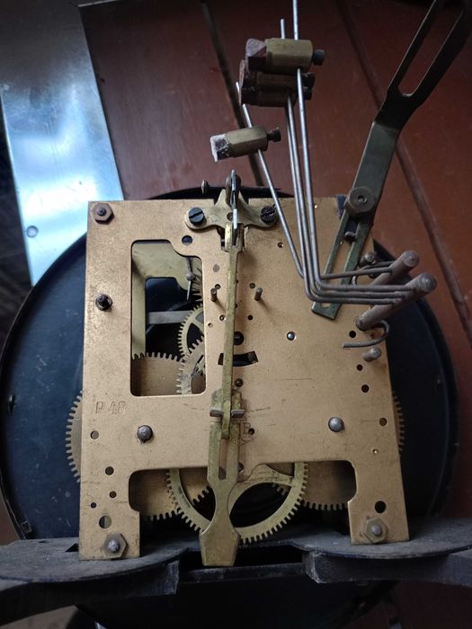 Zegar wiszacy GB P48