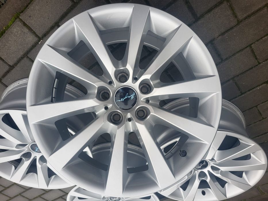 Felgi 8Jx18" 5x120 ET30  BMW F10 F30 F20 E60 E90 X1 X3 X5 E70 F25 E84