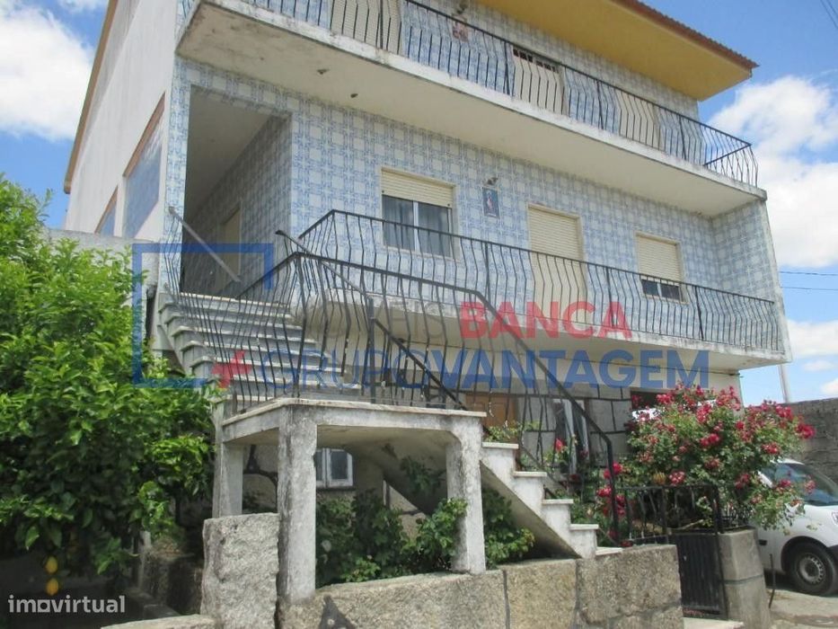 Moradia bifamiliar, para venda, Seia - Travancinha