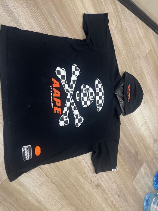 Aape футболка толстовка стан гарний