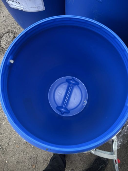 Бочки пластикові на 150л під хомут!ІПОДРОМ!