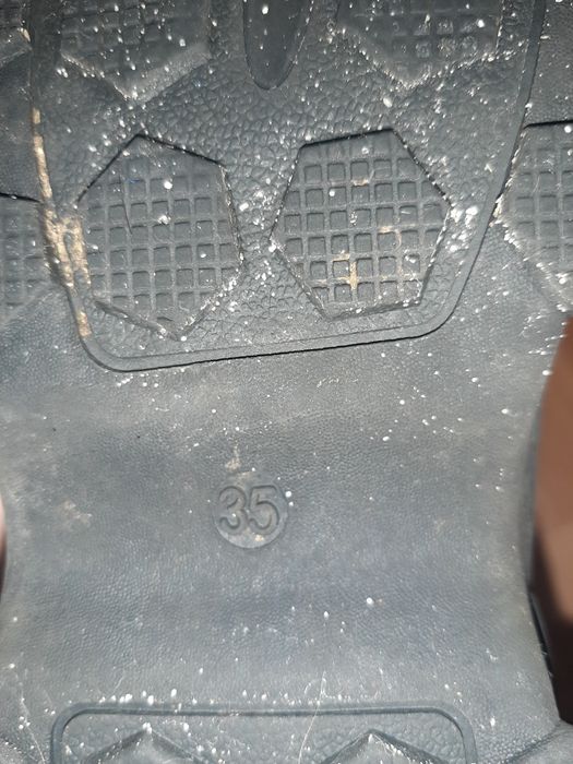 Зимові черевики для хлопчика