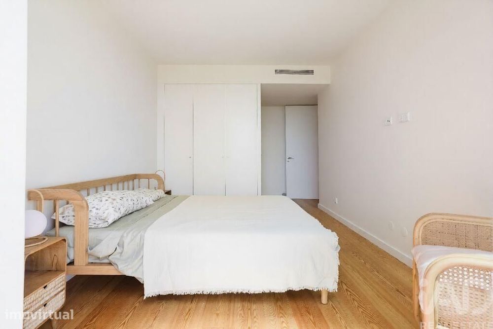 Apartamento T2 em Armação de Pêra de 94,00 m2