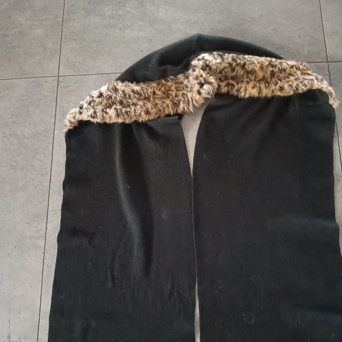 Szalik, komin czarny z futerkiem