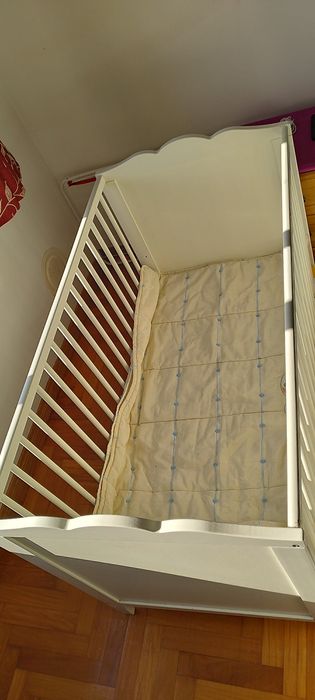 Cama para criança com colchão