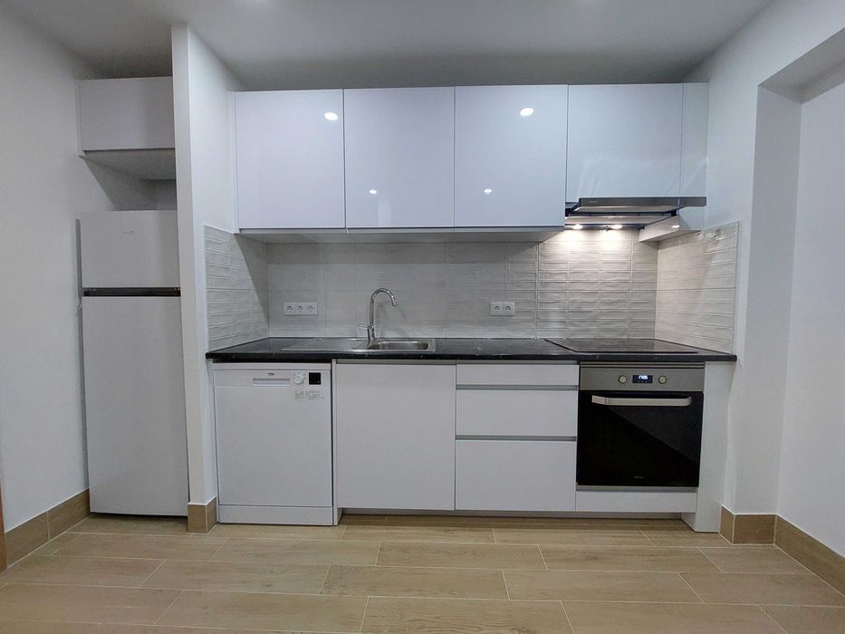 T2 Para arrendamento, Norton de Matos