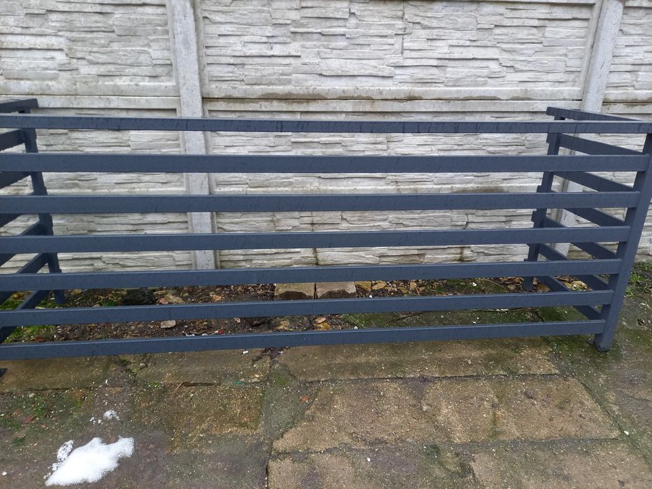 Balustrada balkonowa, balkon