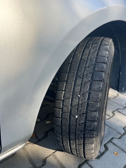 Mazda 21.4 benzyna 2004 r