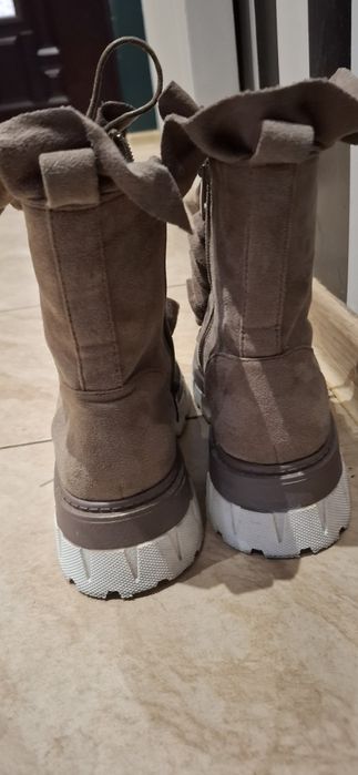 Botki  ocieplane  damskie  38