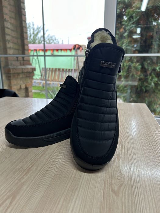 Женские ботиночки 39р