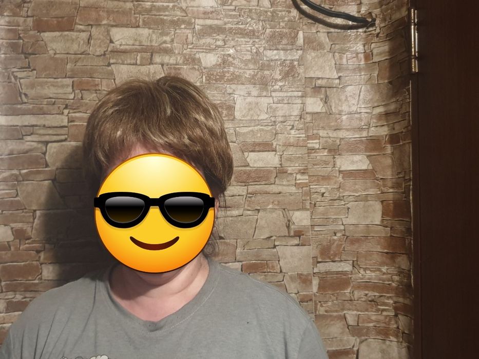 Продам парик 200грн