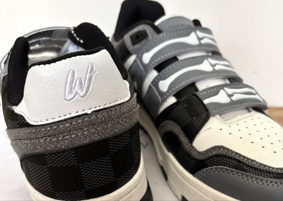 Trampki Sneakearsy Biało Czarne Usa Adidasy Kratka 38 Unikatowe