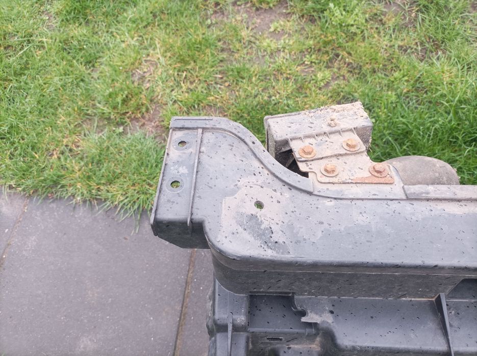 Pas przedni Scudo Expert Jumpy 2007/2016