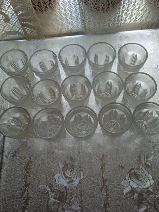 Продам новый кухонный набор, рюмки