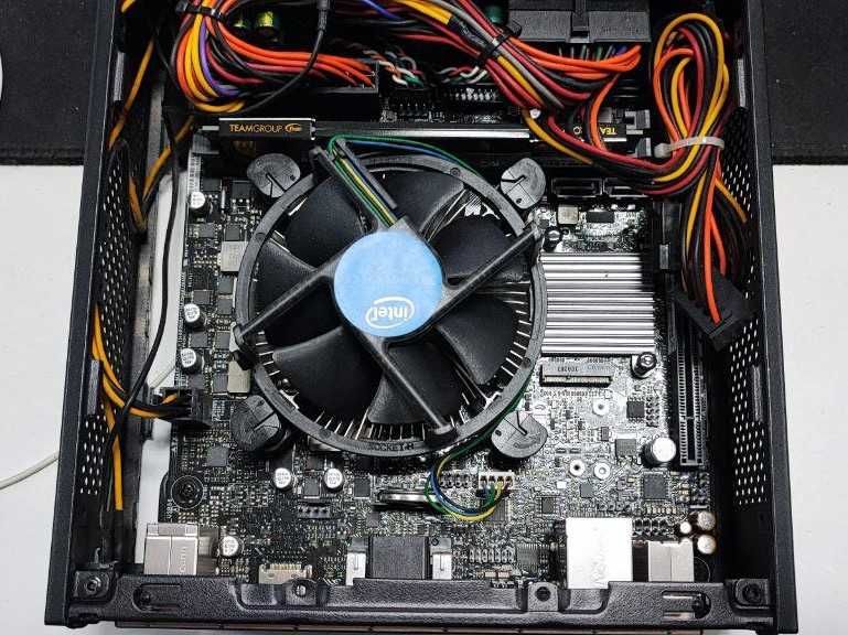 Продам Міні ПК Intel Core i3-8100 в робочому стані