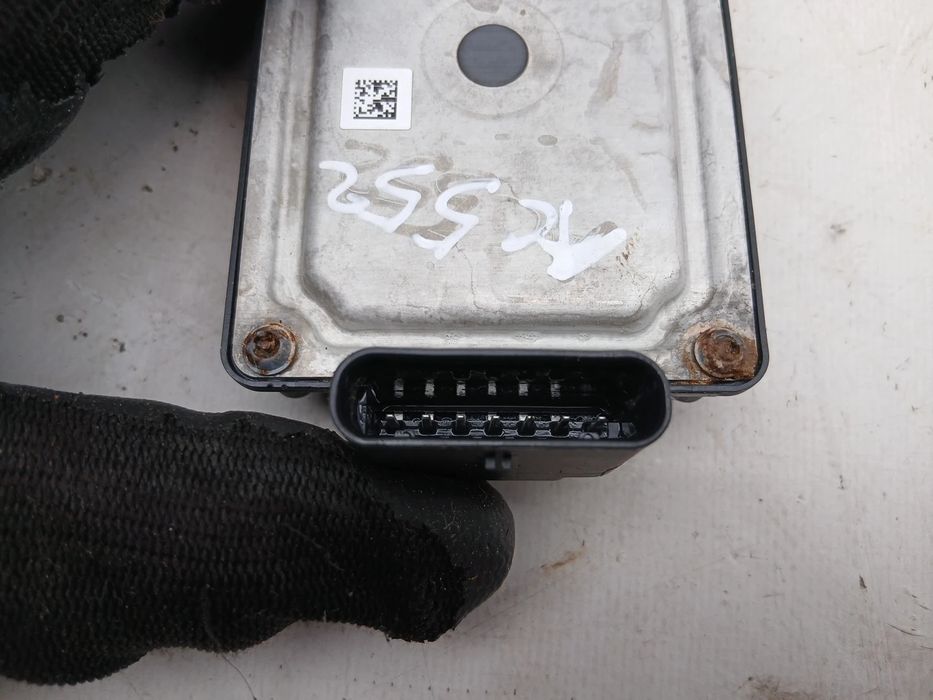 Sensor de radar AUDI Q3 (F3B)