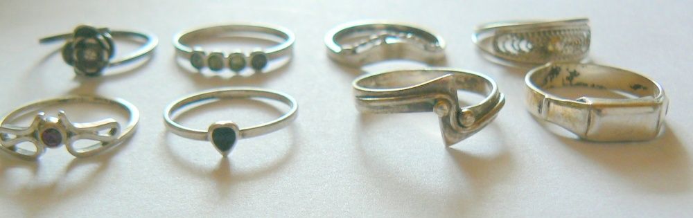 Stare pierscionki ze srebra-zestaw az 6 sztuk