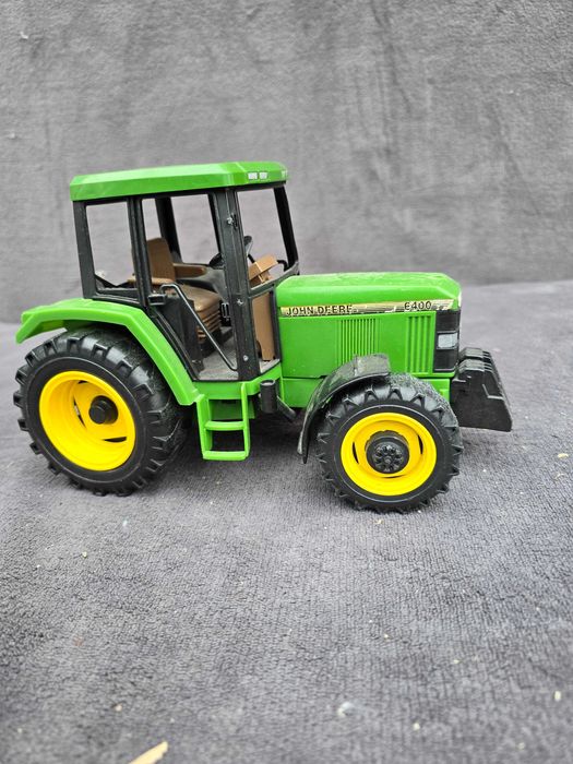 Bruder john deere 6400