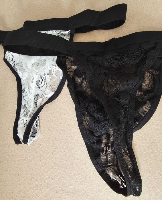 Majtki męskie stringi M-L