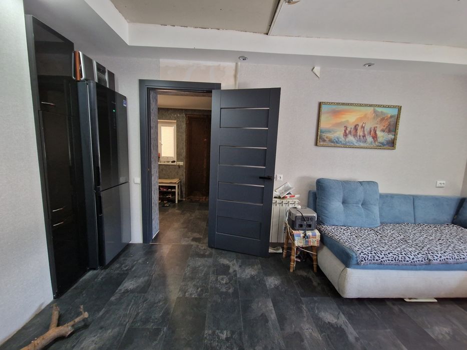 Продам 2к Слобожанский Тепличная студия и 2 спальни с авт. Юбилейный