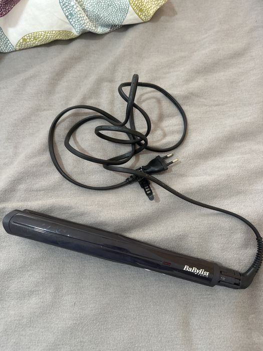 prancha de alisar cabelo