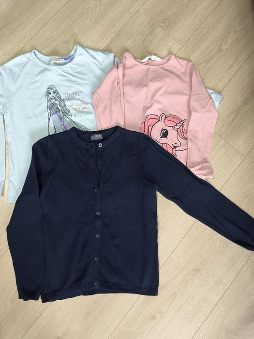 Пакет одягу(штани,куртка,кофта,реглани)7-8 років