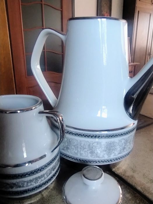 Dzbanek i mlecznik Chodzież PRL.