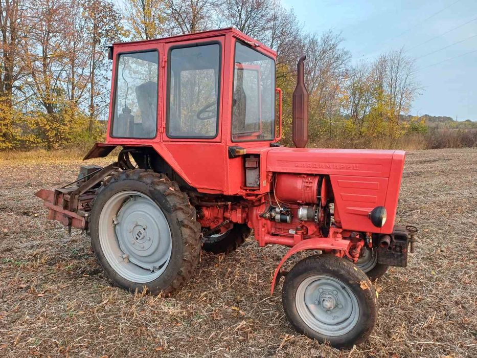 Продам трактор т-25