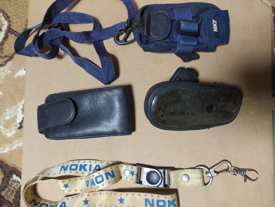 Чохли до раритетних телефонів