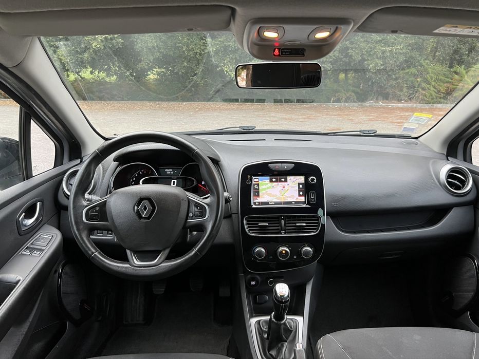 Renault Clio Limited